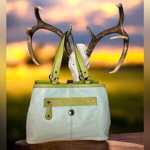 Coach Laura Leather Kiss Lock tote -2010